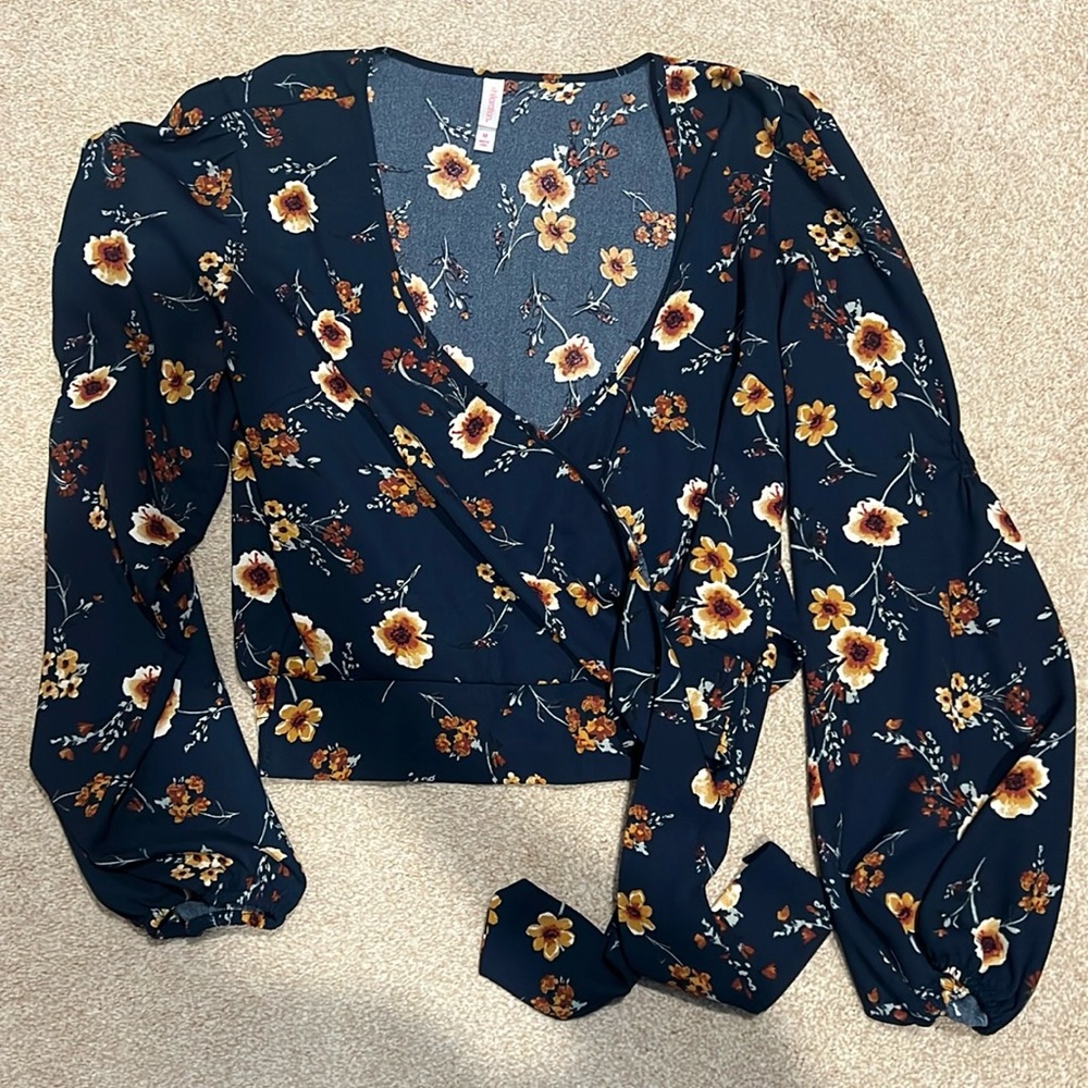 Floral & Cropped Top